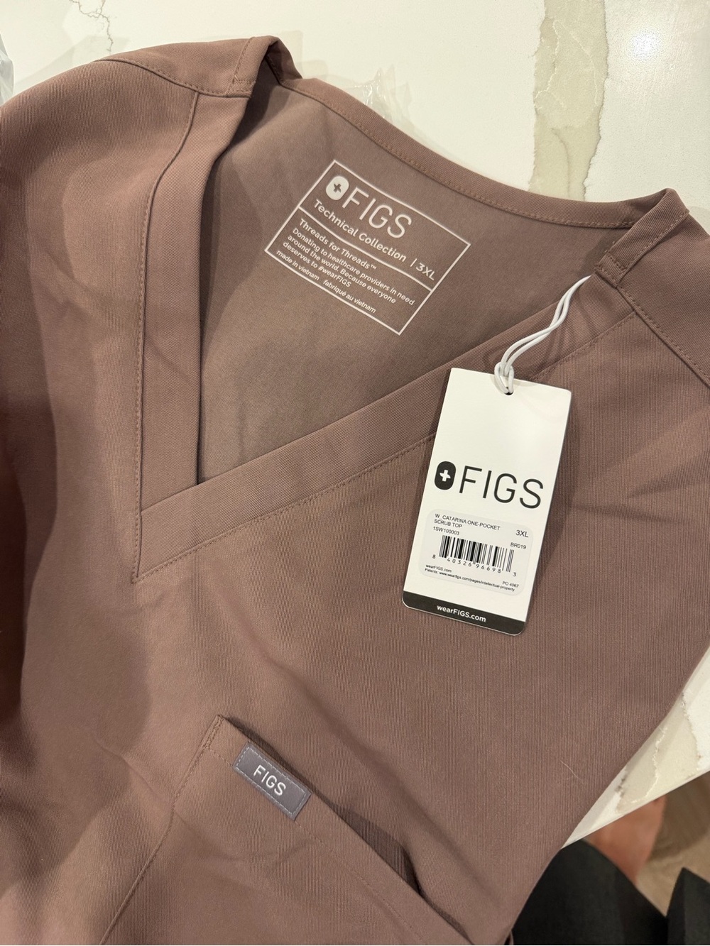 FIGS Women's V-Neck Scrub Top in Mauve Taupe